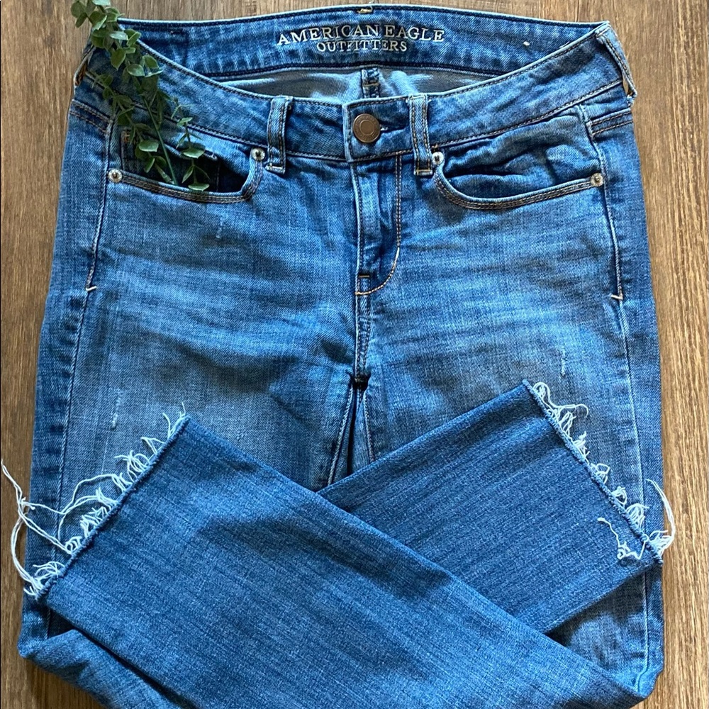American Eagle Jeans Womens Skinny Stretch Jeans With Distressed Raw…